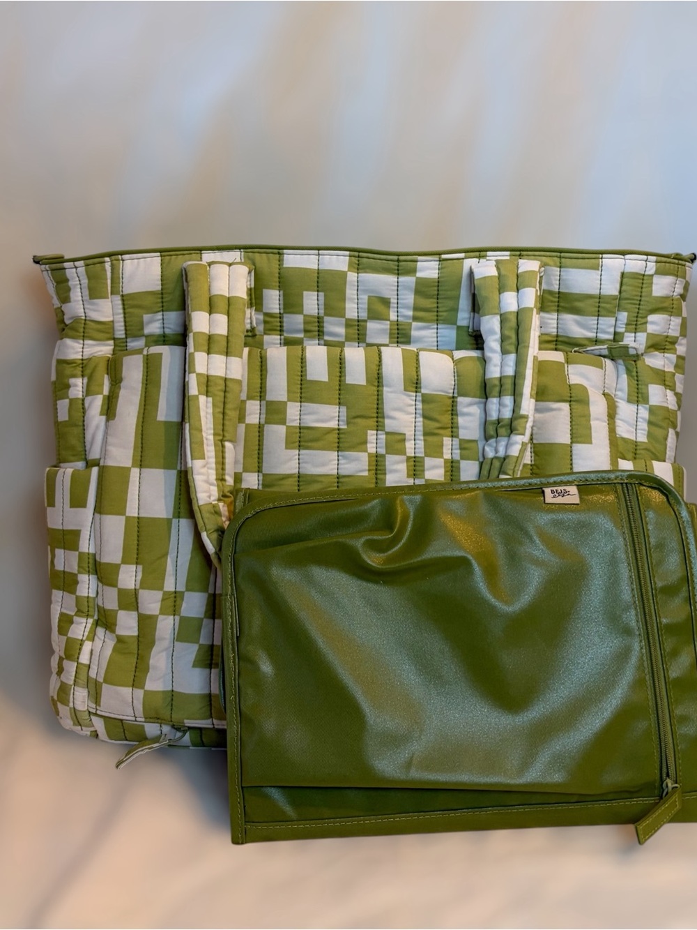 BEIS Green and White Quilted Travel Tote with Green Pouch